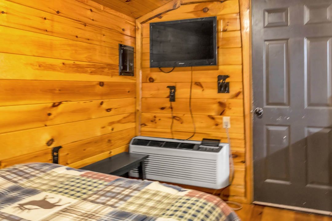 Cabin 16 Mountain View Cabin Rentals, Tellico Plains, TN