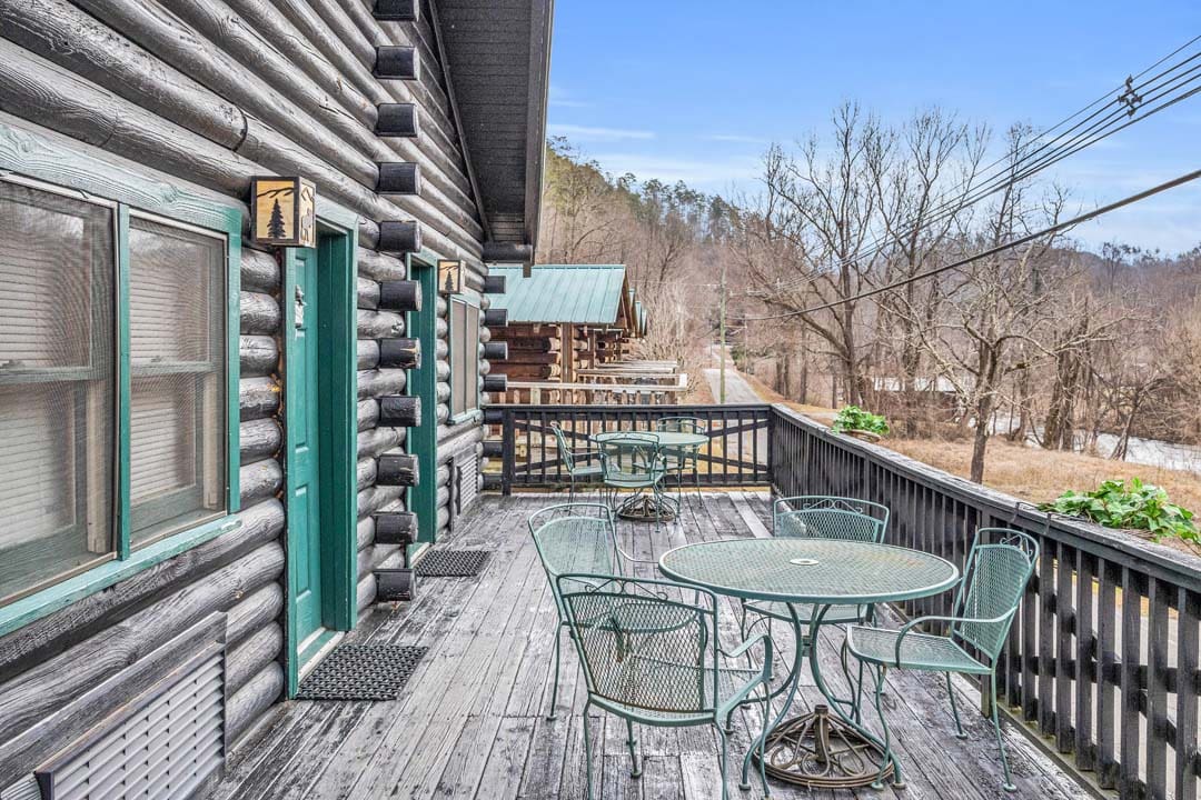 Harvest Cabin, Mountain View Cabin Rentals, Tellico Plains, TN Smoky Mountains