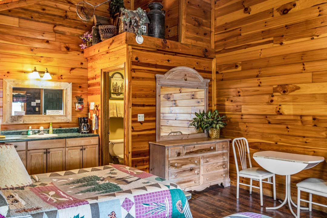 Harvest Cabin, Mountain View Cabin Rentals, Tellico Plains, TN Smoky Mountains