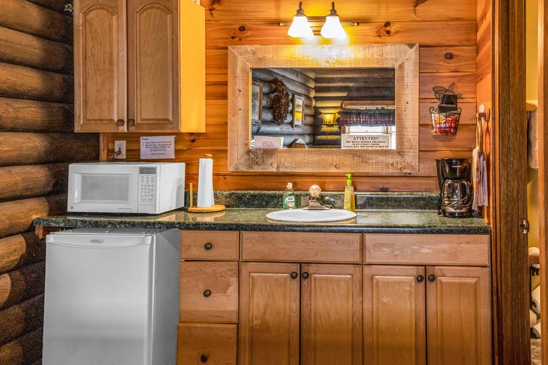 Harvest Cabin, Mountain View Cabin Rentals, Tellico Plains, TN Smoky Mountains