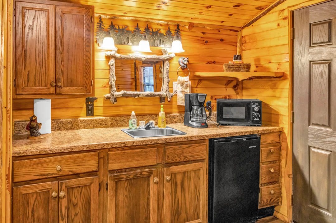 Tiny Cabin 18, Mountain View Cabin Rentals Tellico Plains TN