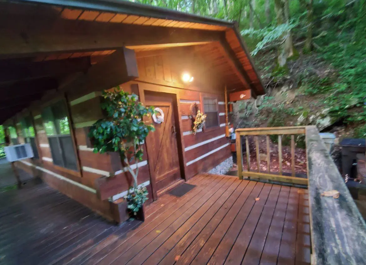 Lucky 13 Cabin Mountain View Cabin Rentals Tellico Plains, TN